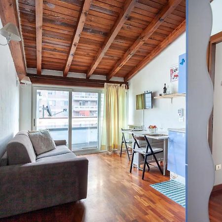 ミラノCivico288-Romantic Attic Near Ieo-Bocconi-F Pradaアパートメント エクステリア 写真
